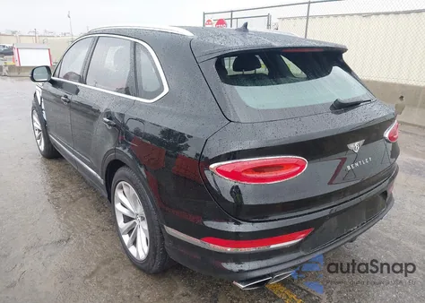 2024 Bentley Bentayga Hybrid A/Azure/S z USA, uszkodzony, nr VIN SJAA72ZV2RC024999